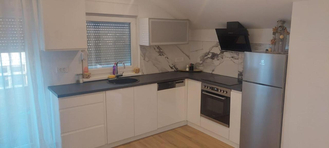 Marina Apartment Sesvete Luaran gambar